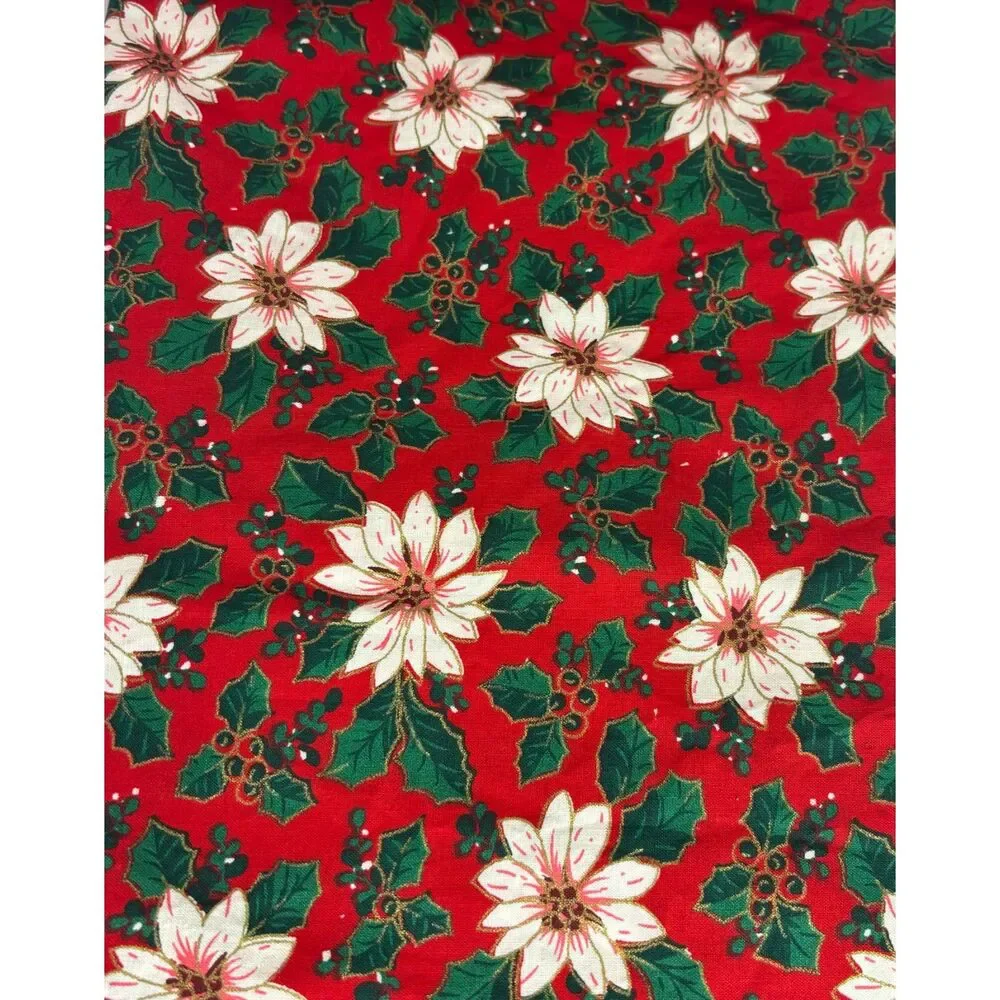 Vintage Christmas Poinsettia Holly Floral Fabric 72